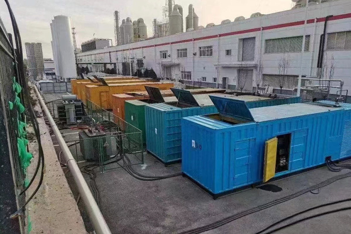 双滦发电机租赁施工现场